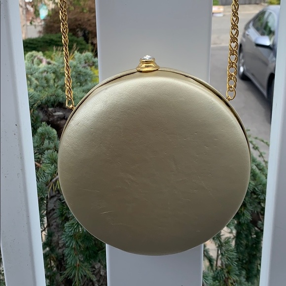 Bruno Magli Handbags - Bruno Magli purse